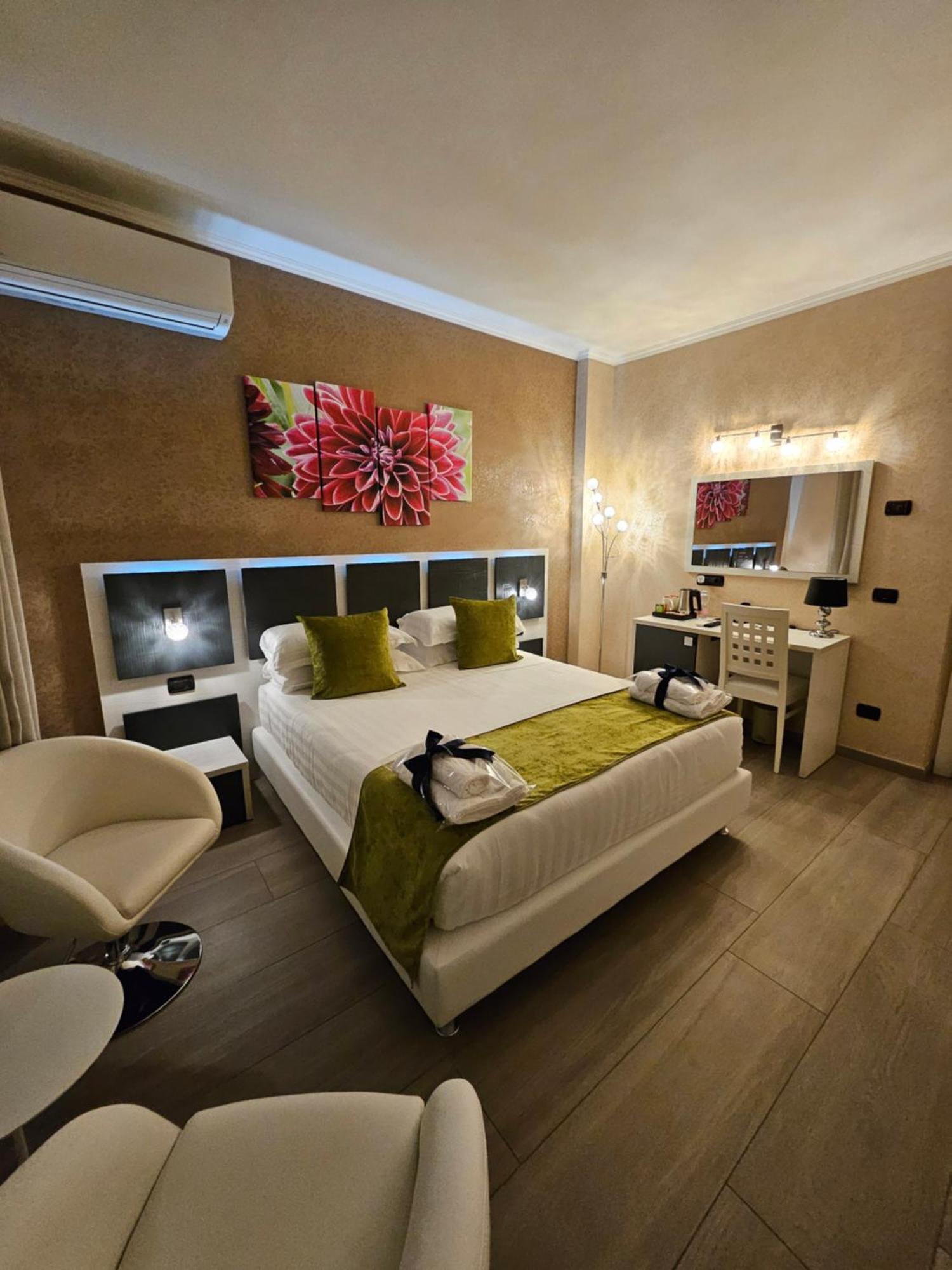 פיומיצ'ינו Albis Rooms Guest House מראה חיצוני תמונה