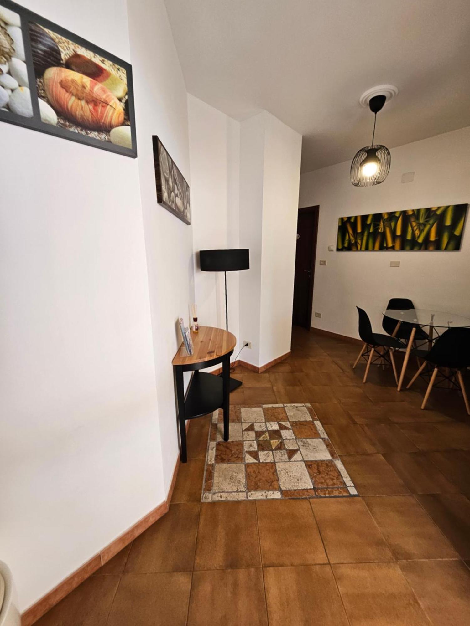 פיומיצ'ינו Albis Rooms Guest House מראה חיצוני תמונה