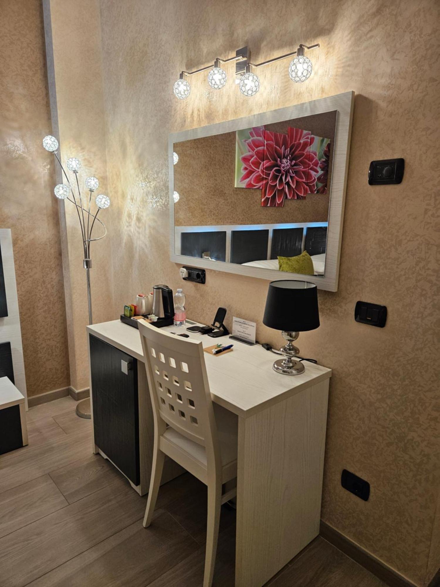 פיומיצ'ינו Albis Rooms Guest House מראה חיצוני תמונה