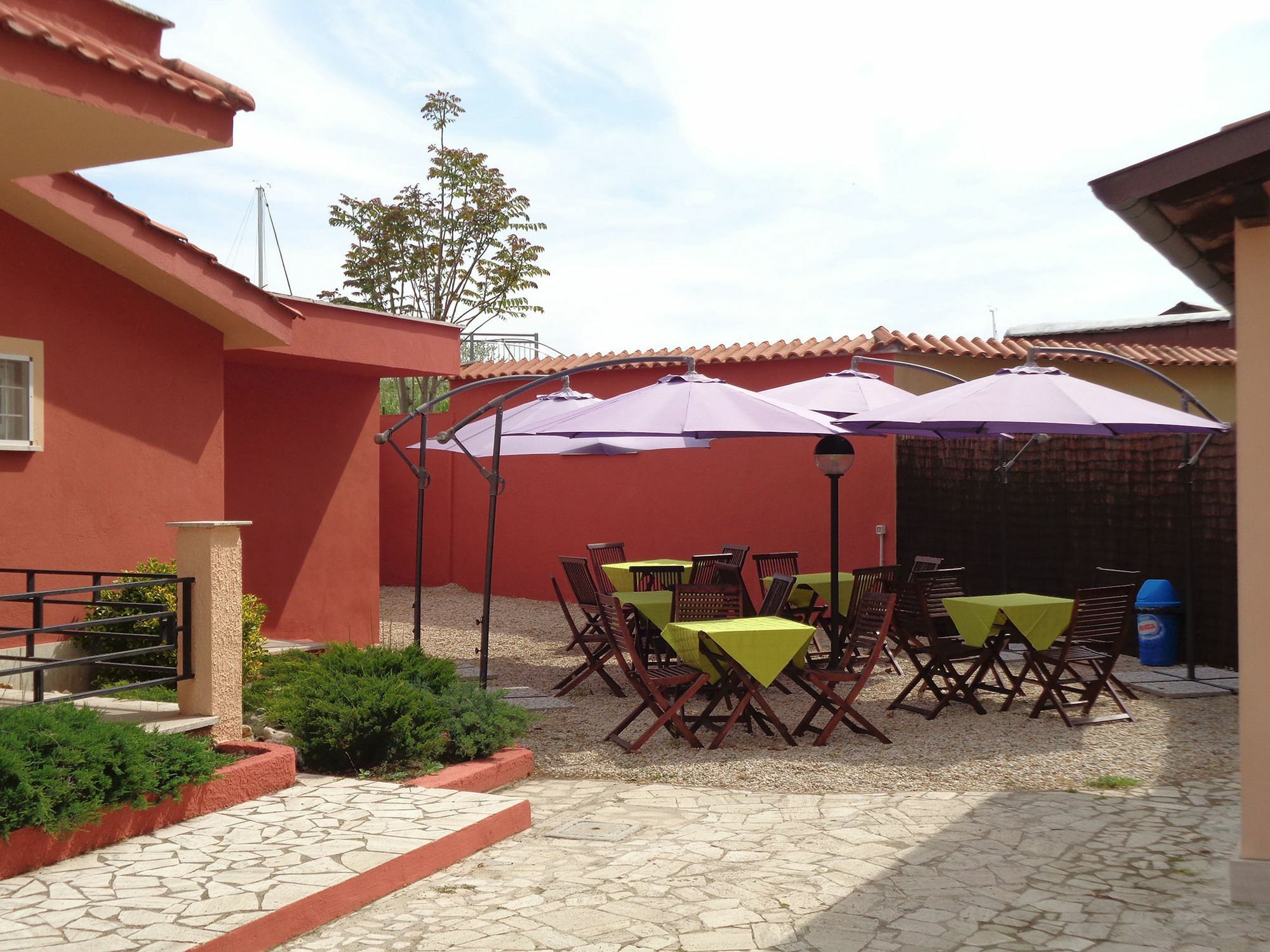 פיומיצ'ינו Albis Rooms Guest House מראה חיצוני תמונה